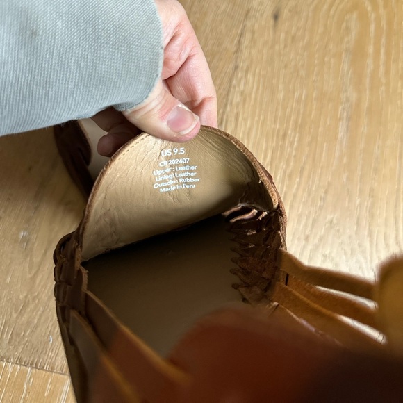 Men’s Nisolo Leather Huarache Sandal in Brown - Picture 10 of 10